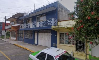 HERMOSA CASA DE RECUPERACION BANCARIA EN XALAPA DE ENRIQUEZ, VERACRUZ.