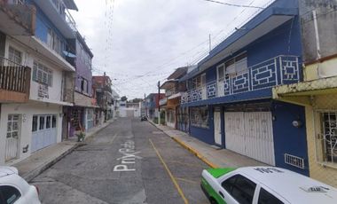 HERMOSA CASA DE RECUPERACION BANCARIA EN XALAPA DE ENRIQUEZ, VERACRUZ.
