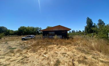 PARCELA 5.000 Mts  EN VENTA COMUNA DE  CURICO- SAN LUIS  CON  CASAS Y PISCINA