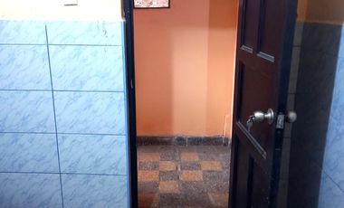 Vendo Casa de 2 pisos en zona estratégica de San Martín de Porres, muy cerca a Avenidas principales