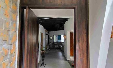 Ganga VENDO finca Marinilla Antioquia amplio lote y amplios espacios excelentes acabados