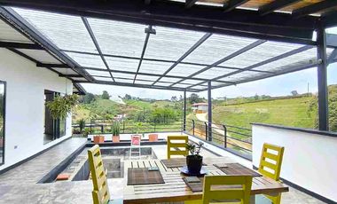 Ganga VENDO finca Marinilla Antioquia amplio lote y amplios espacios excelentes acabados