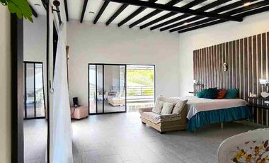 Ganga VENDO finca Marinilla Antioquia amplio lote y amplios espacios excelentes acabados