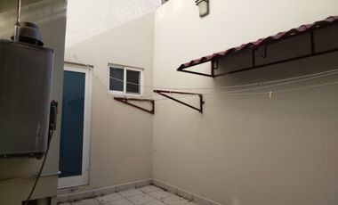 CASA EN RENTA AMUEBLADA EN FRACCIONAMIENTO LOS ESPARRAGOS COLONIA CENTRO