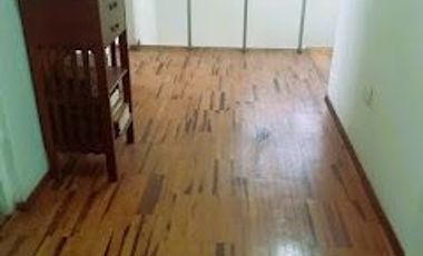 VENDO LINDA CASA SURCO AT 300 M2 c/AV MCAL CASTILLA 2 PISOS