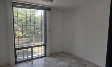 Cómodas y Amplias Oficinas en Zona Muy Céntrica y Agradable