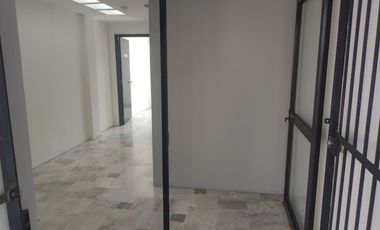 Cómodas y Amplias Oficinas en Zona Muy Céntrica y Agradable