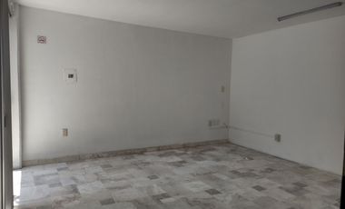 Cómodas y Amplias Oficinas en Zona Muy Céntrica y Agradable