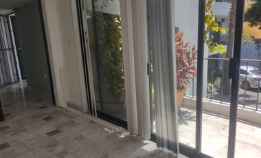Cómodas y Amplias Oficinas en Zona Muy Céntrica y Agradable