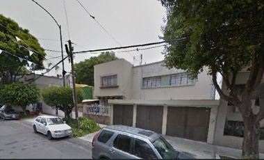 PRECIOSA CASA EN VENTA DE RECUPERACION BANCARIA EN NARVARTE PONIENTE, BENITO JUAREZ, CDMX.