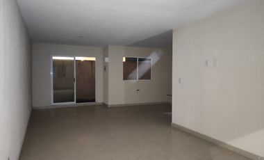 CASA EN VENTA UBICADA EN FRACCIONAMIETO REAL VIZCAYA, TECAMAC. ¡LISTA PARA HABITAR, SE ACEPTAN CREDITOS!