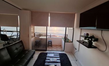 Vende Dpto 1 D. 1 B, Amoblado, promera línea, vista al Mar Edificio Delfines Iquique