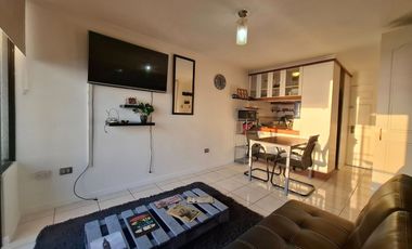 Vende Dpto 1 D. 1 B, Amoblado, promera línea, vista al Mar Edificio Delfines Iquique