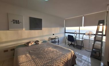 Vende Dpto 1 D. 1 B, Amoblado, promera línea, vista al Mar Edificio Delfines Iquique