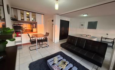 Vende Dpto 1 D. 1 B, Amoblado, promera línea, vista al Mar Edificio Delfines Iquique