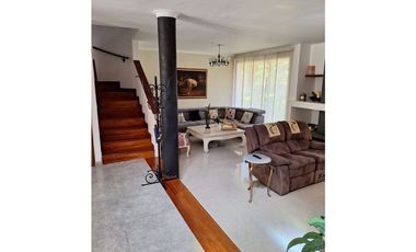 Casa Campestre en Poblado Medellín Antioquia