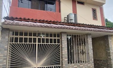 En alquiler departamento de 3 dormitorios en Samanes 6 .(PC)