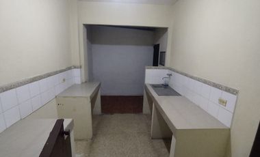 En alquiler departamento de 3 dormitorios en Samanes 6 .(PC)