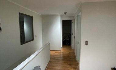 Venta casa en Valle Araucarias Buin