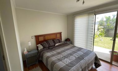 Venta casa en Valle Araucarias Buin
