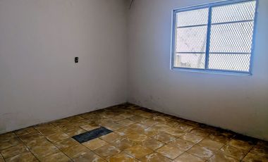 Local Comercial en Renta en Esquina sobre Carril Express, Nuevo Repueblo