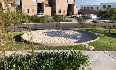 Departamento de dos pisos 3 recámaras en venta en Zibatá, Querétaro