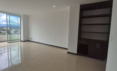 Apartamento con Excelente Vista