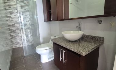 Apartamento con Excelente Vista