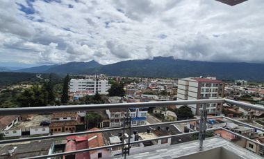 Apartamento con Excelente Vista