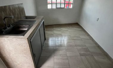 Casa en venta en Sta. Cruz Buenavista, Vía Volkswagen con RECÁMARA EN PLANTA BAJA y dos locales