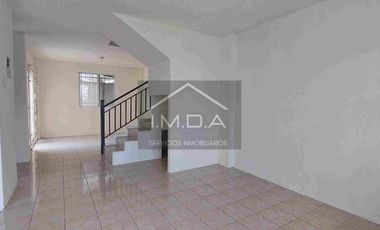 Se alquila casa esquinera de 3 dormitorios, Mi Lote Villa Bonita, Vía Daule