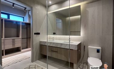 Fully Renovated Semi-Detached Home – Ideal for Living & Business in Pridi 26 – Sukhumvit 71