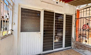 Casa en Venta Calle Platón No 0000, Col. Independencia Oriente, CP 44340 en Guadalajara, Jalisco, Mexico