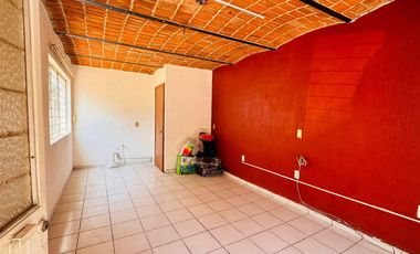 Casa en Venta Calle Platón No 0000, Col. Independencia Oriente, CP 44340 en Guadalajara, Jalisco, Mexico