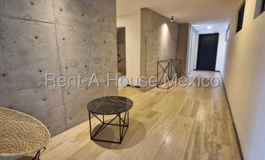 Vendo Pent House en Interlomas Huixquilucan, EDOMEX 25-1372AVC