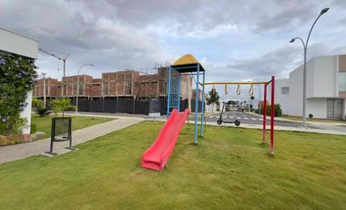 ARRIENDO CASA CONJUNTO CERRADO VILLA DEL ROSARIO