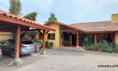 Casona patronal 4 D 4 B 541 m2 en 9.851 m2 de parque