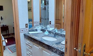 Casona patronal 4 D 4 B 541 m2 en 9.851 m2 de parque