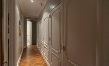 VENTA DE DEPARTAMENTO EN EDIFICO DE ESTILO