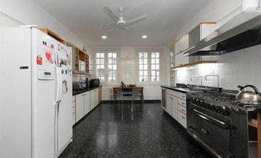 VENTA DE DEPARTAMENTO EN EDIFICO DE ESTILO