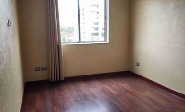 SE ARRIENDA DEPARTAMENTO