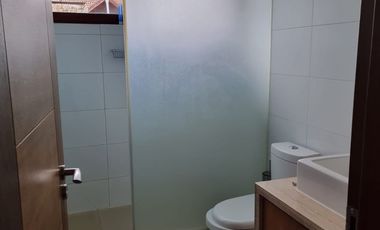 Precioso, moderno y amplio departamento a pasos del Colegio Aleman