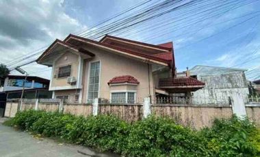 House and Lot for Sale in - [ Queens Rows East Bacoor Cavite ] - 4 BR Semi Furnished with 1 Parking Area - with Spacious Garden and Lanai - near SM South Mall