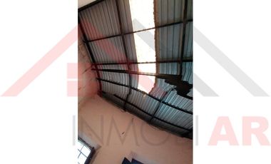 VENTA DE IDÓNEA CASA PARA NEGOCIO EN CORDOBA