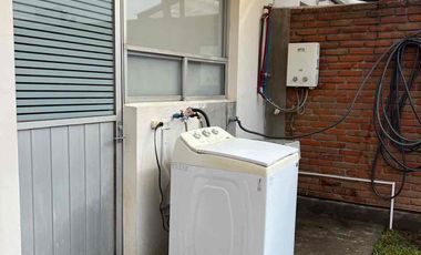 casa en Renta, excelente ubicación y amplio terreno