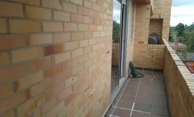 EXCELENTE CASA EN CONJUNTO CERRADO