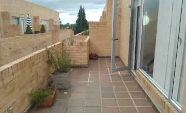 EXCELENTE CASA EN CONJUNTO CERRADO