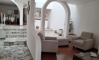 Casa en venta con doble frente, La María; Tunja.