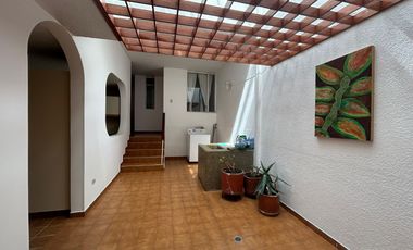 Casa en venta con doble frente, La María; Tunja.