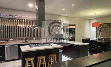 Casa en Venta en La Herradura, golf